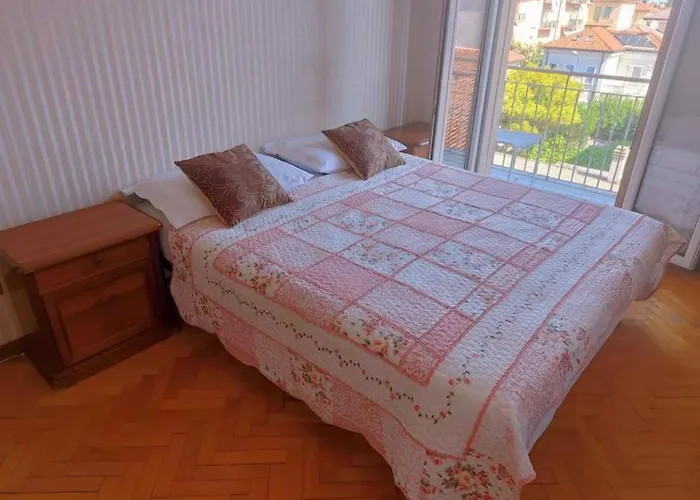 Linda\'S Apparment Rooms